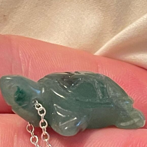 Turtle necklace green aventurine tortoise silver plated 18” NEW handmade - Picture 11 of 12